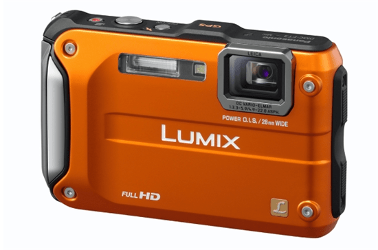 01-Panasonic-Lumix-FT3-Nueva-cámara-de-12.1-MP-ultra-resistente-al-agua-frío-polvo-y-caídas